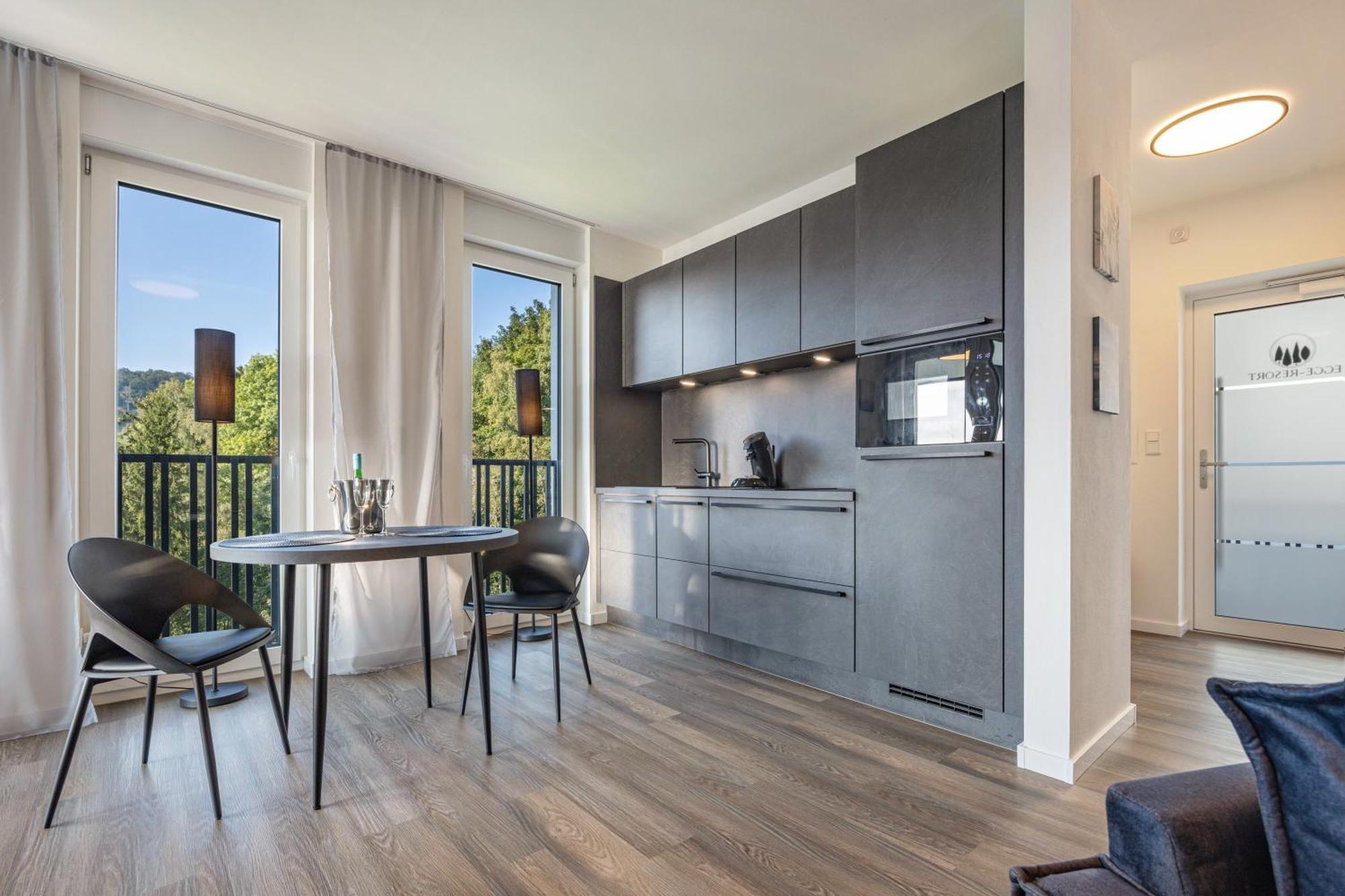 Egge 7c Mit Whirpool U Sauna Apartment Altenbeken
